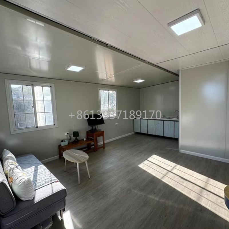 移動可能なプレハブ式小型住宅販売中。2寝室、1バスルーム、キ - Tiny Home Bathroom Kitchen のレビューと価格